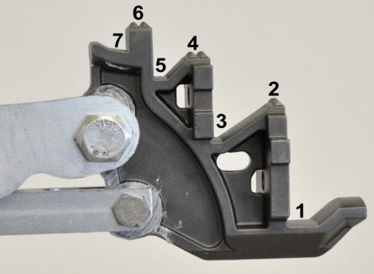 Giuliano clamping jaws with 7 flanges for fixing the rim